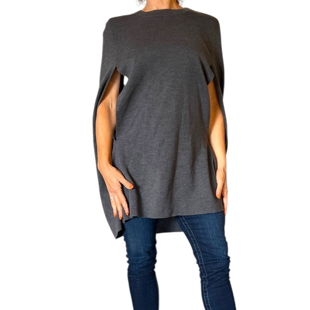 DKNY DONNA KARAN NEW YORK WOOL GRAY SLEEVELESS  PONCHO CAPE PULLOVER SWEATER P/S